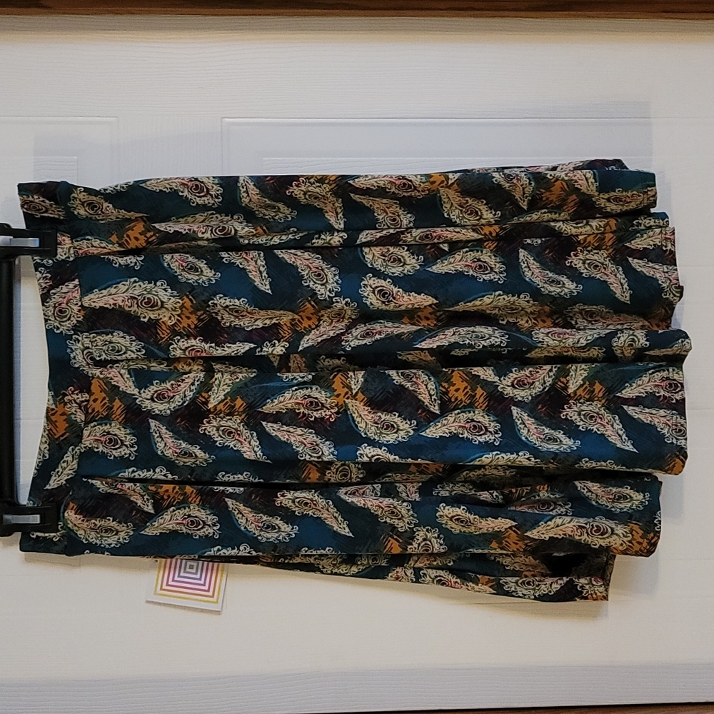 NWT Lularoe Slinky Peacock Feather Midi Madison Skirt - Medium